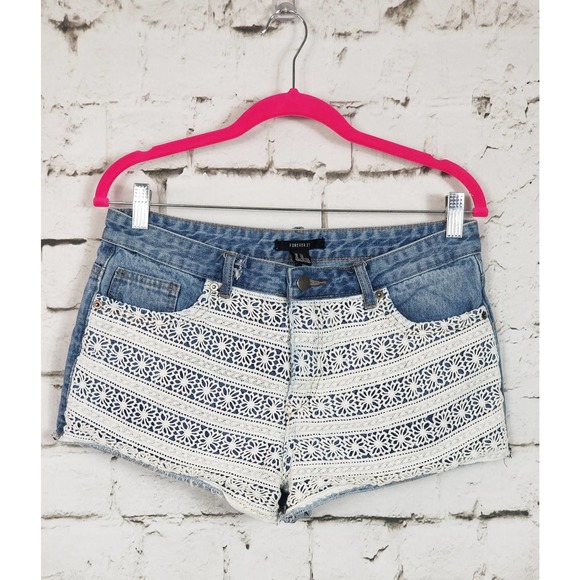 Boho Crochet Overlay Midrise Denim Cheeky Short Size 29 - Picture 1 of 5